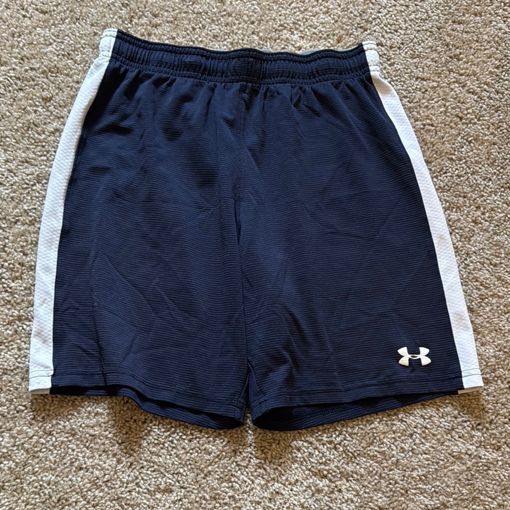 Under Armour Navy Blue Athletic Shorts Boys Large